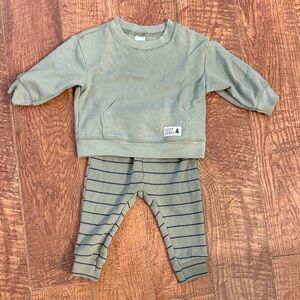 Carter's Green and Black Kids Matching Set